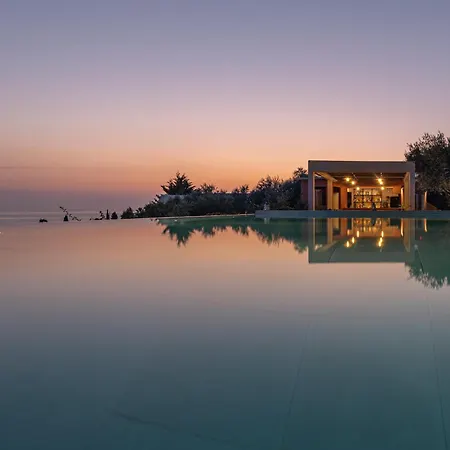 Ilyessa Méson Yerakaríon