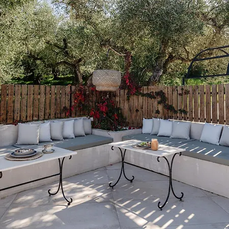 Ilyessa Country house *