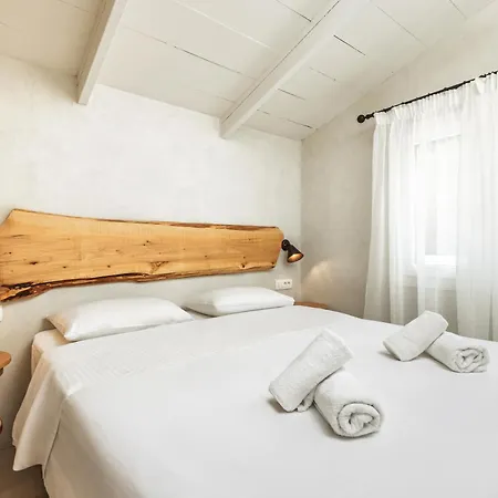 Country house Ilyessa Meson Yerakarion