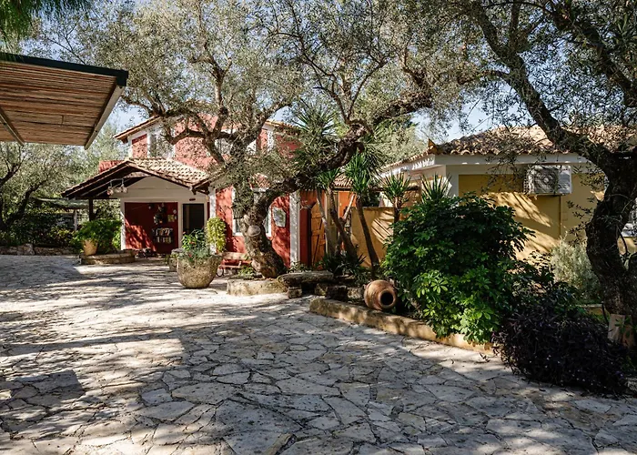 Ilyessa Méson Yerakaríon