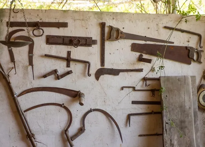 Ilyessa * Méson Yerakaríon