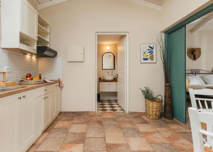 Ilyessa Gospodarstwo wiejskie *